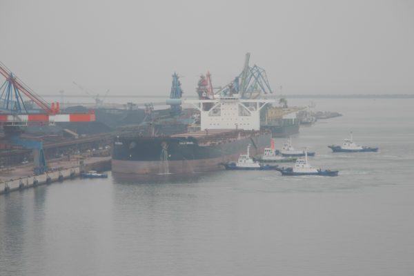 40万トン級大型船初入港